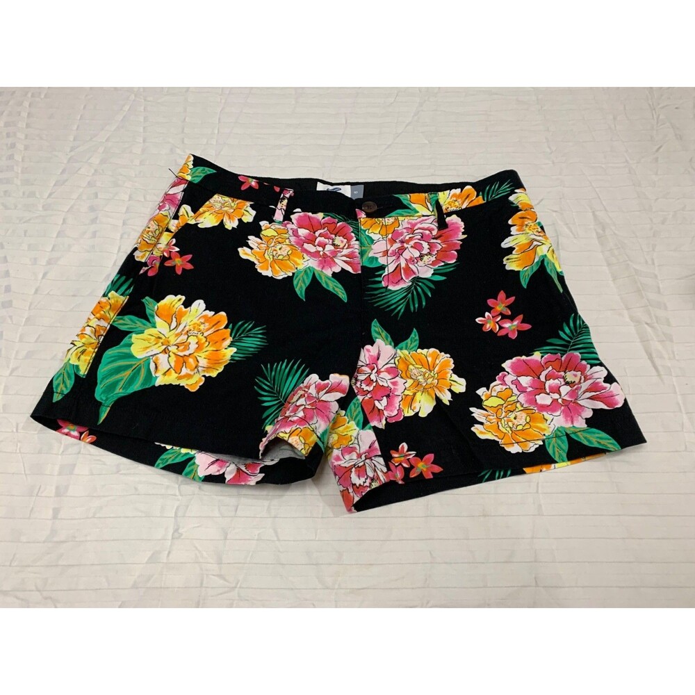 OLD NAVY WOMENS SHORTS SIZE 10